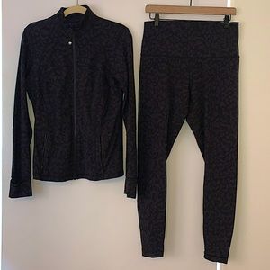 Lululemon leopard set